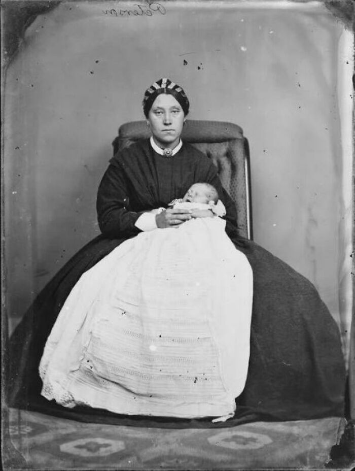 "An Interesting Hair Style, Looks Like A Braid Wrapped In Fabric? Mrs Peterson And Her Baby, Taken By William James Harding, Whanganui (New Zealand)"