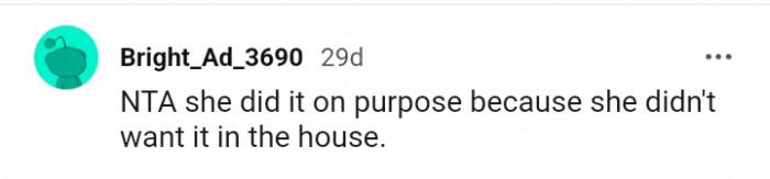 Keep scrolling to check out what other Redditors had to say about the story